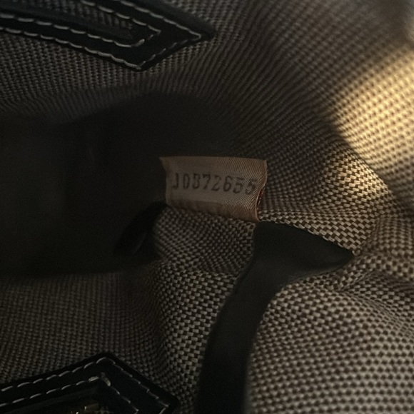 Dooney & Bourke Black Shoulder Bag - Picture 7 of 14